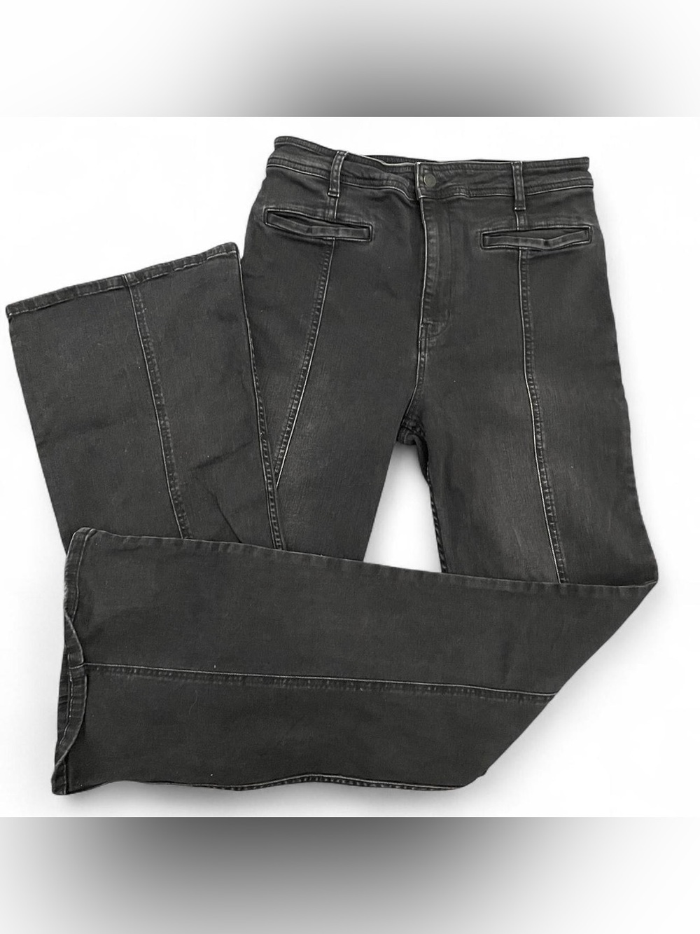 Women’s Free People We The Free Firecracker Flare Jeans. Size 32